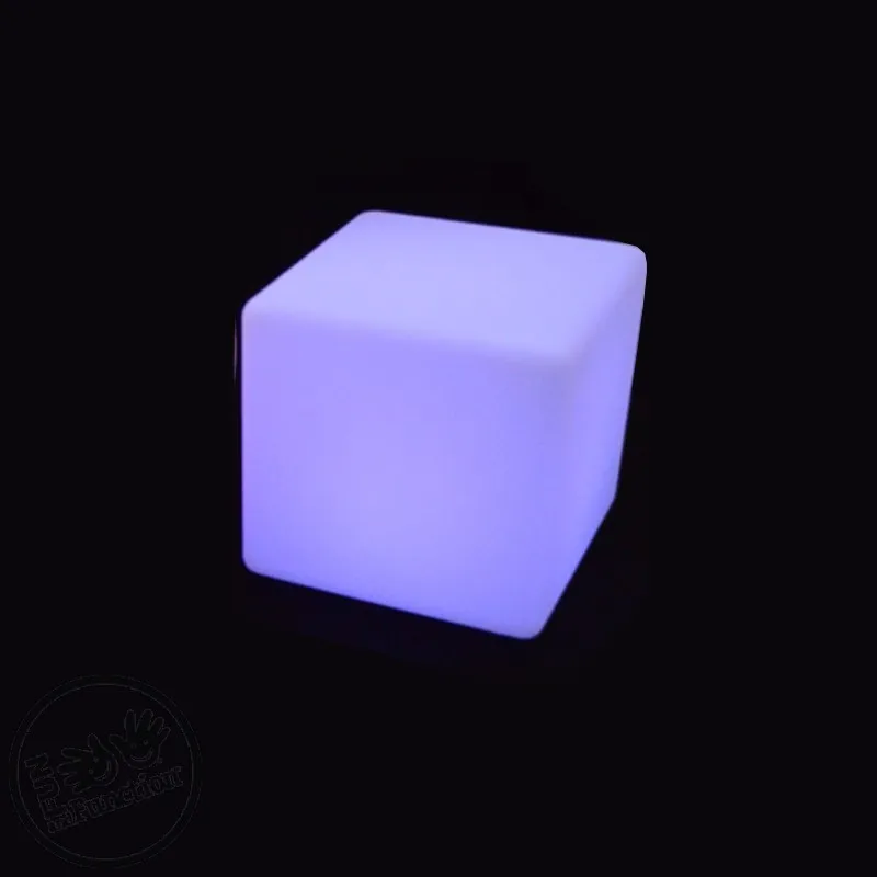 20cm Waterproof Ip65 Illuminated Mini Cube Led Light - Buy Mini Cube ...