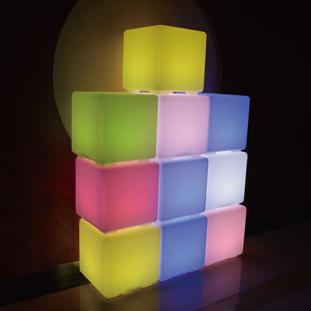 光立方体/闪烁 16 色变色 led 立方体椅子/批发 maggi 立方体