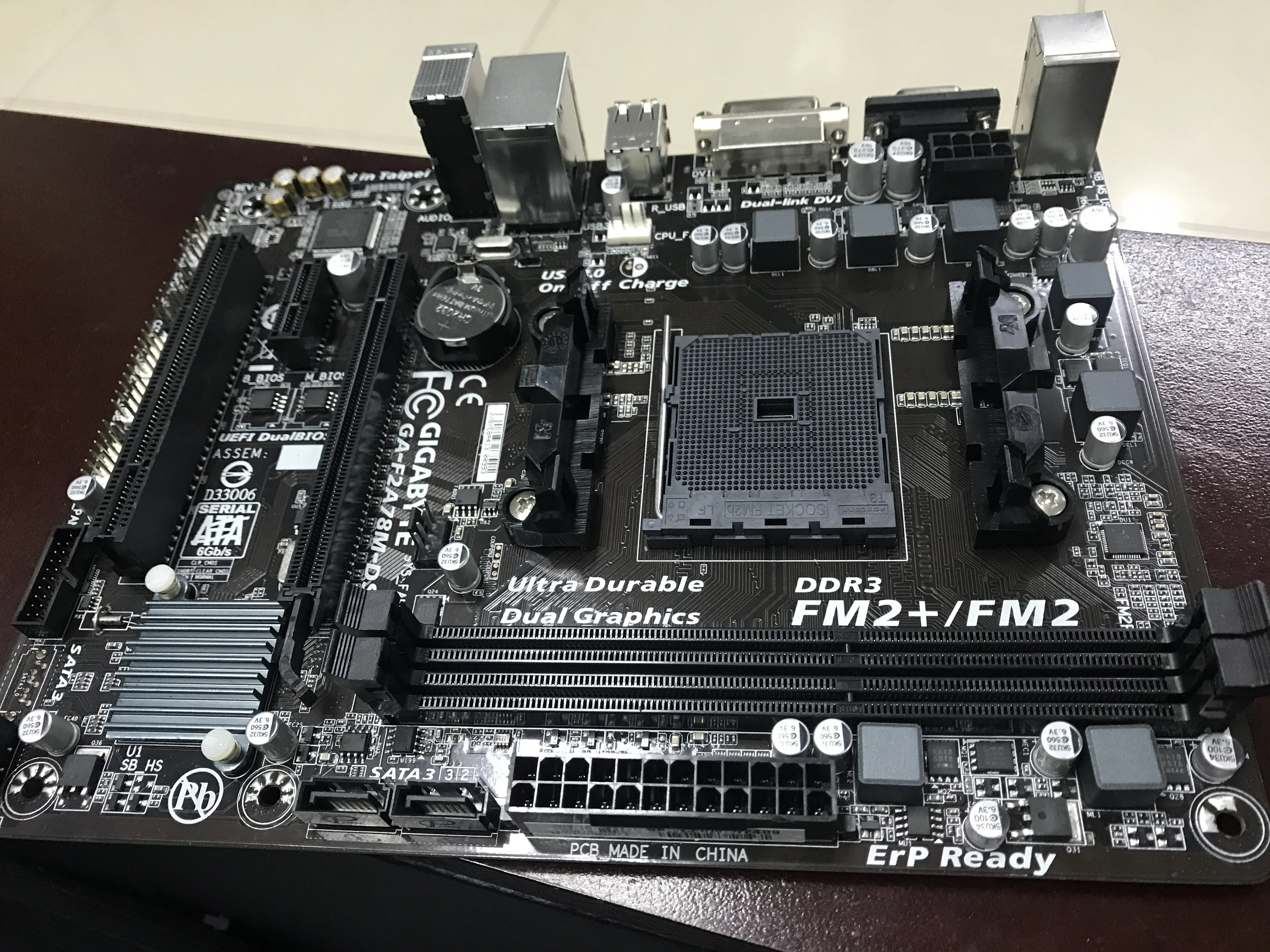 Материнские платы fm2. Fm2a75 pro4. Ga-f2a88xm-ds2. D1800m ASROCK сокет. A78 FCH.