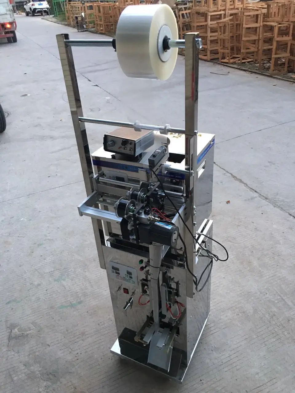 图钉自动计数包装机/螺母螺栓计数包装机