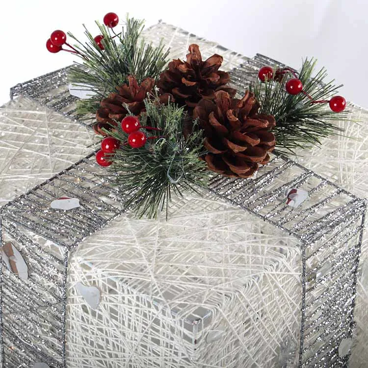 Wholesale Outdoor Yard Art Noel Lighted Up Rattan Gift Box Set