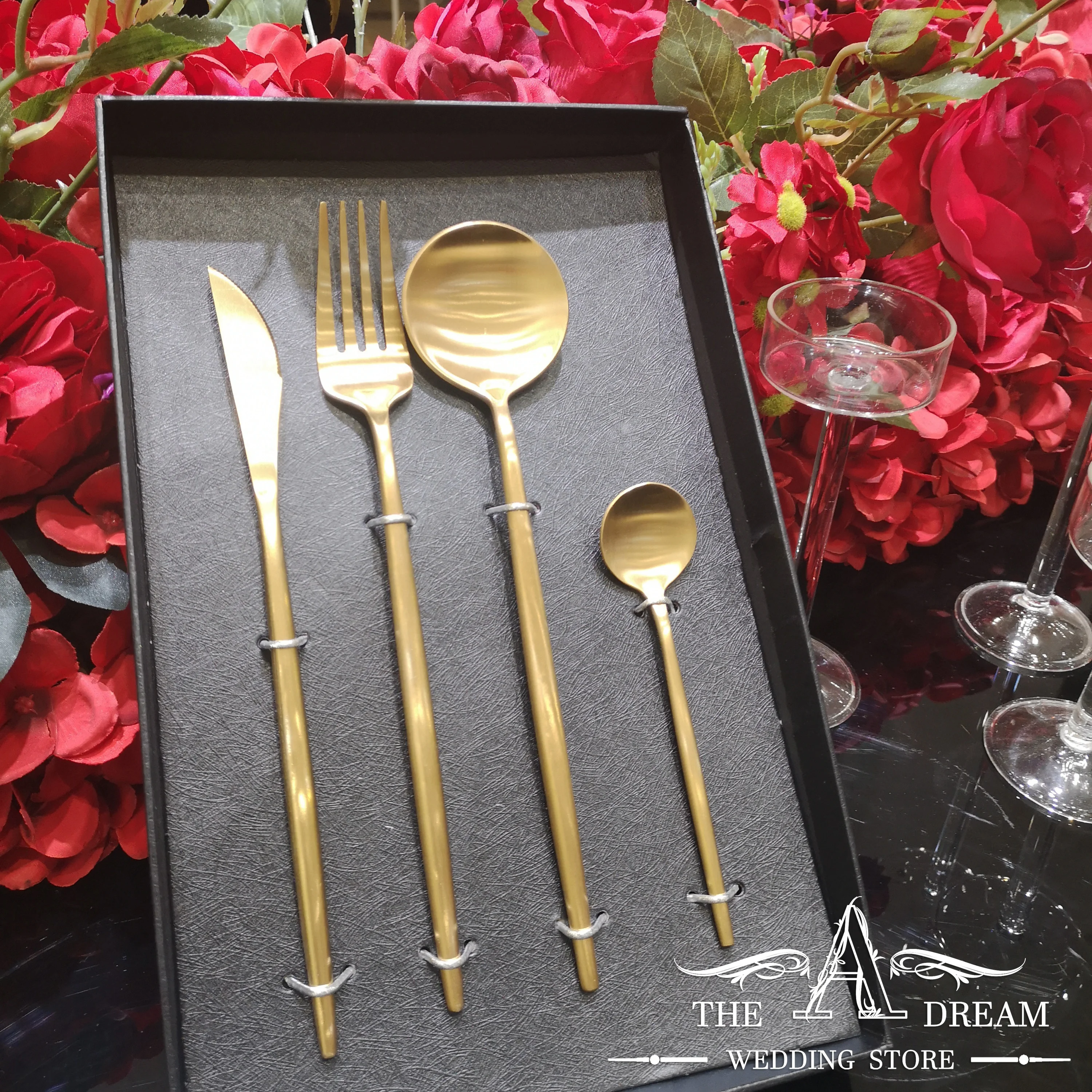 

CTL02-MG Portugal Wedding Cutlery Set Luxury Tableware Matte Gold Fork Spoon Set From The A Dream Wedding Store