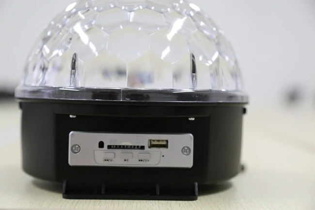 LED bluetooth speaker Crystal Magic disco ball wireless speaker Stage Lights with Bluetooth for Night Clubs stage decoration