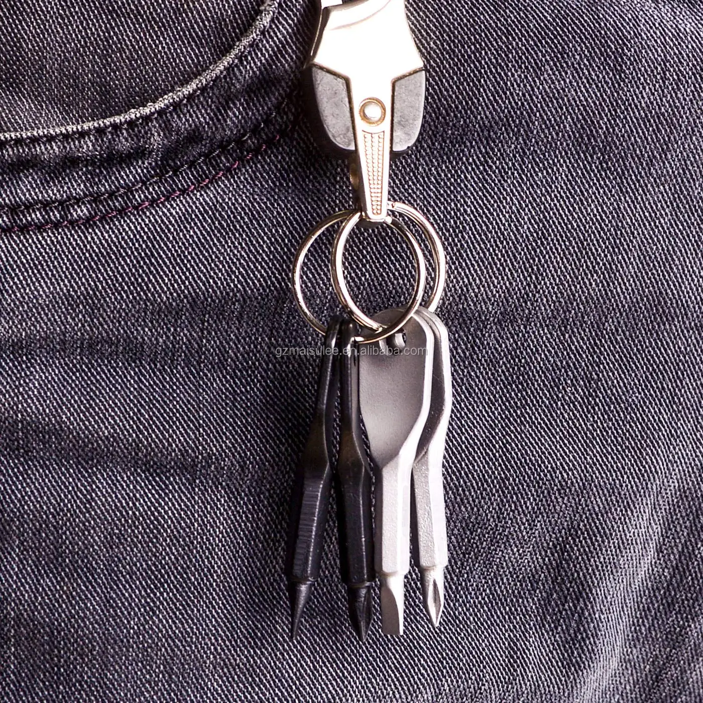 Key Shape Mini Slotted Phillips Screwdriver Keychain Pocket Repair Tool