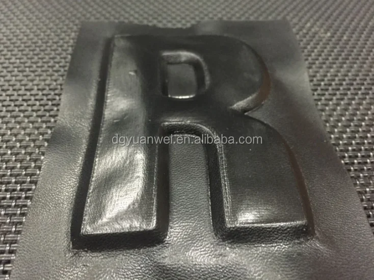 Private Custom Logo Printed Woven Clothing Embossed Label Making