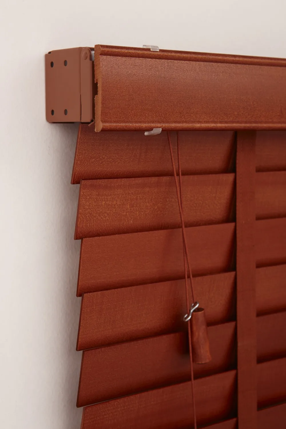 Ladder String Fashionable Customized Motorized 35mm Slats Wooden Blinds