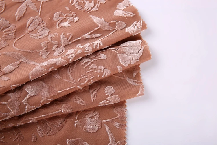 经编单色倦怠纱染色机械拉伸薄天鹅绒面料