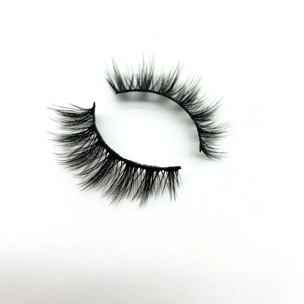 

private packaging vivienne silk eyelash extensions