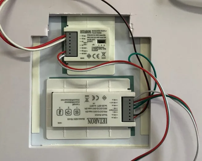 unica llave interruptor tactil para lampara de espejo tactil sensor espejo buy touch switch for mirror touch sensor for mirror mirror touch switch