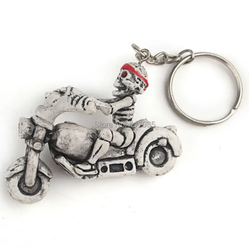 Clearance Sale 1Pc Motorcycle Bicycle Skull Charms Keychains Vintage Skeleton Key Ring Keyfob Jewelry Creative