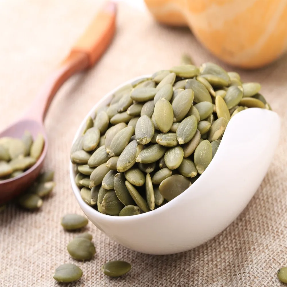 Тыквенные ядра. Тыквенные семечки очищенные. Семена тыквы. Семечки тыквенные. Семена тыквы.