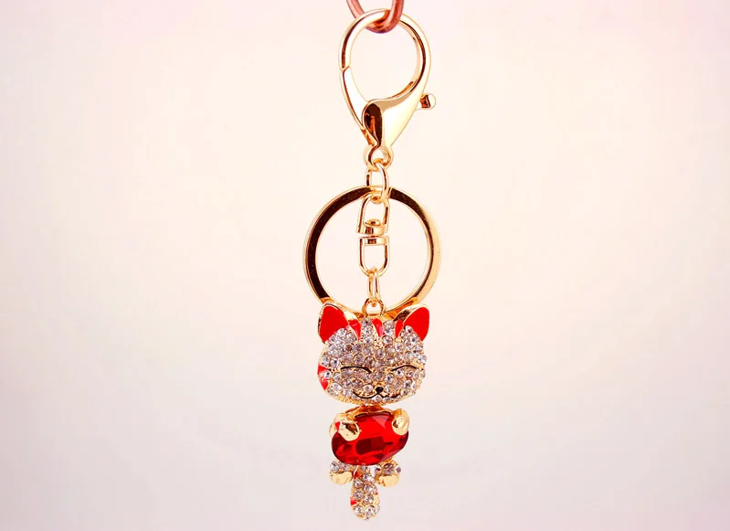YWbeyond Crystal Rhinestone Fortune Cat Keychain Car keyrings Handbag Pendant Car Keychain Woman Jewelry Bridal Shower Gifts