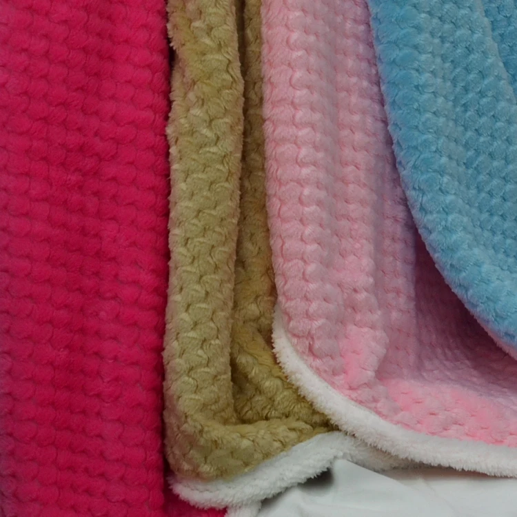 Cheap Wholesale Baby Heated Blanket Minky Dot Baby Flannel Blanket