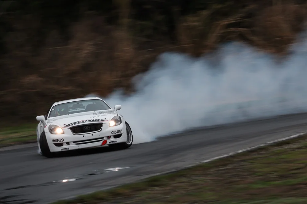 Zestino Drift Slick Car Tires 235/45r17 Semi Slick Tires 255/35r18