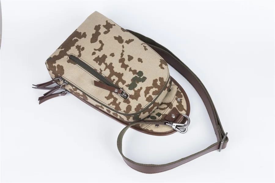 2020 New Designs Single Shoulder Bag Custom Chest Bags for  Men and Lady fashion designer sports men Camouflage sling bags