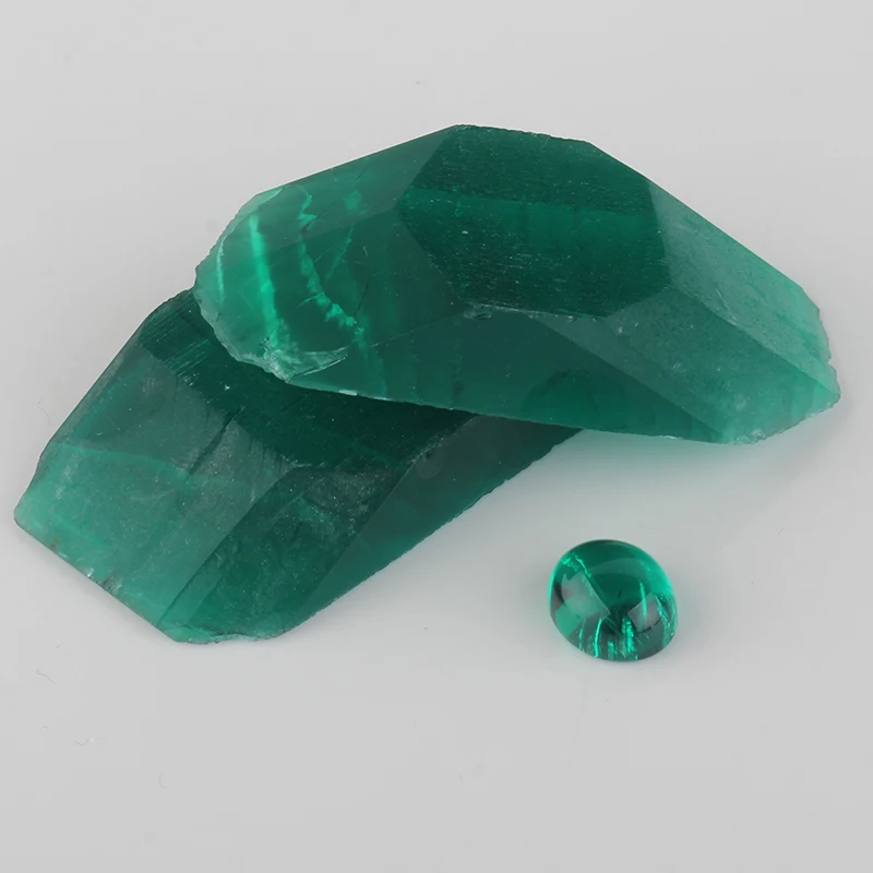 

lab-created high quality  oval cut well polished cabochon green color hydrothermal emerald for sale