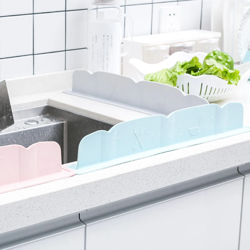 Kitchen Wash Basin Sucker Sink Silicone Water Splash Guards Baffle