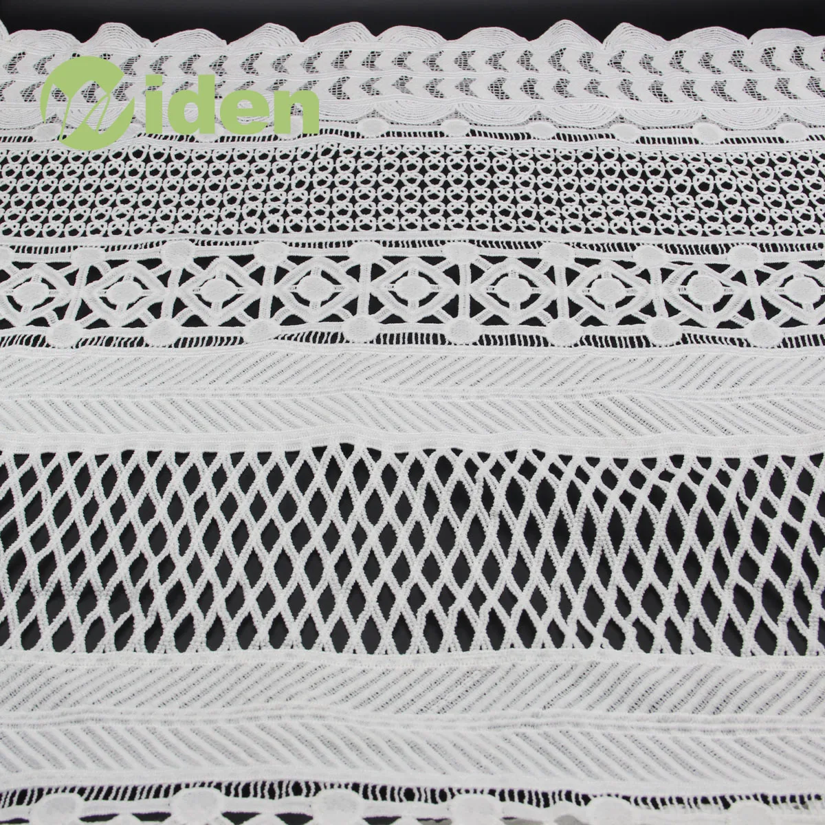 High Quality White Water Soluble Chemical Geometric Fabric Lace Wholesale