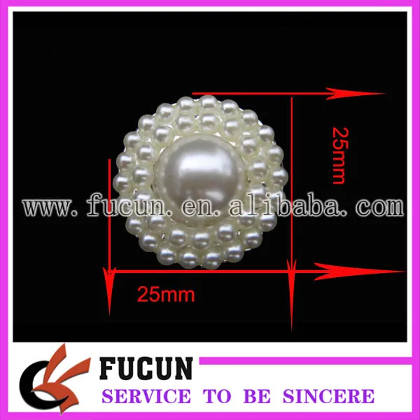 rhinestone brooch 109 .jpg