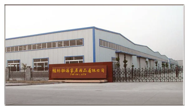 2018 Deluxe white curved body wooden suit clothes hangers wholesale price