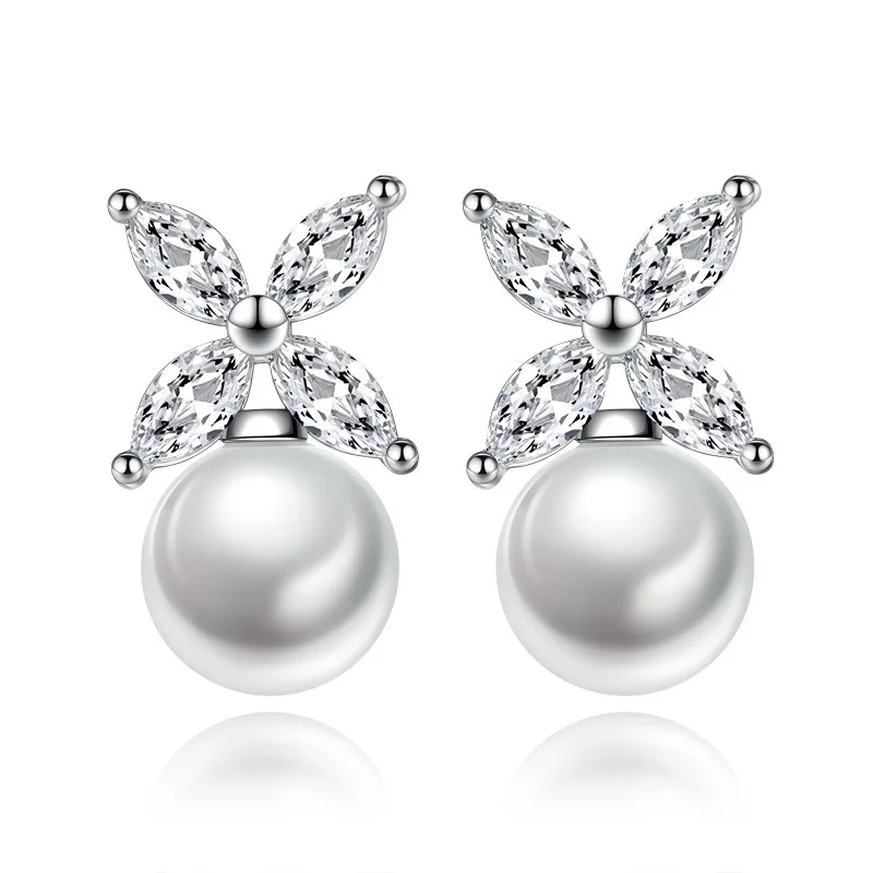 

Fashion Clover zircon pearl earrings simple and elegant earrings, N/a