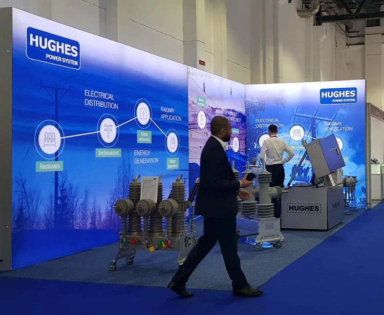 L backlit exhibition booth.jpg