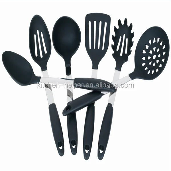 black silicone kitchen utensil set