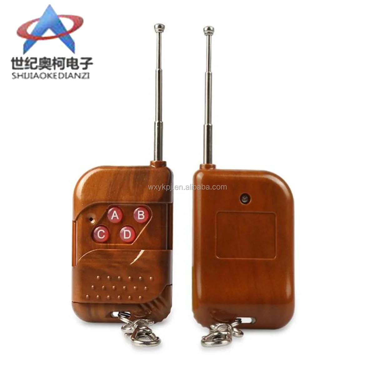 8956929106_717250027