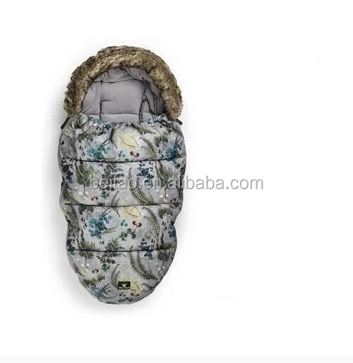 SLEEPING BAG 579.jpg