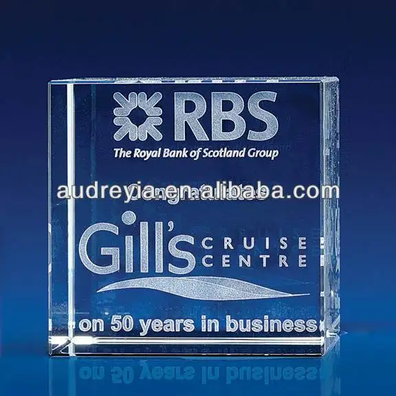 Crystal Cube Corporate Award made from high quality crystal glass