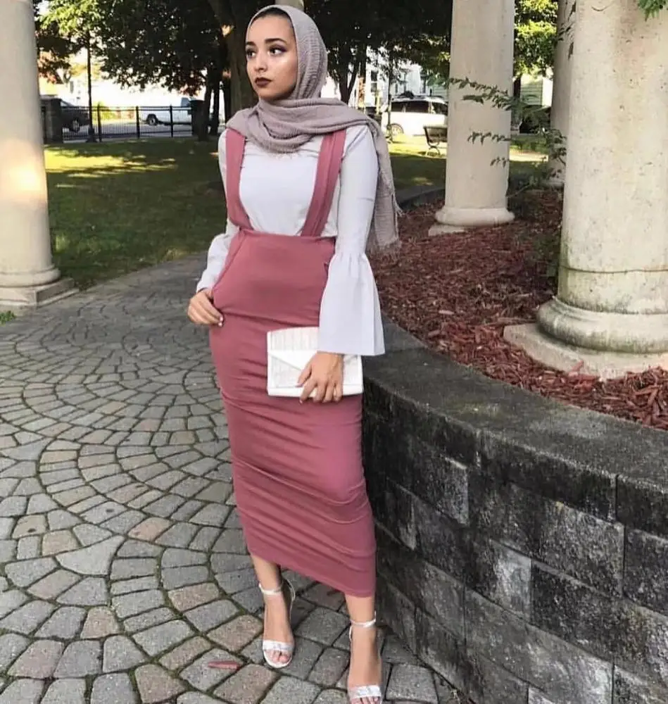 

2019 dubai trendy muslim women plain suspender semi skirt, Black;white;kahaki;pink