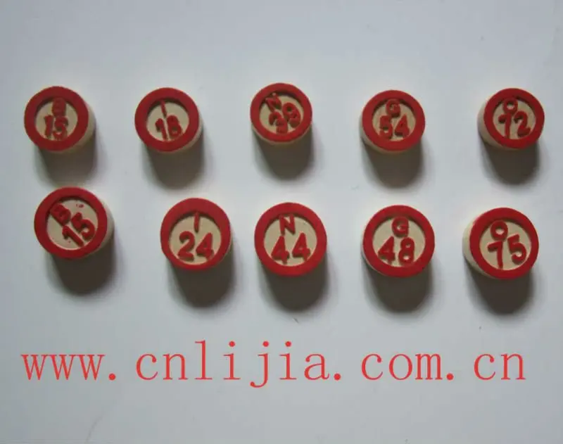 wooden bingo ball3.jpg