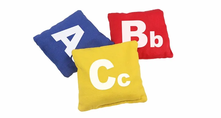 Mini Kunststoff Mais Loch Sitzsack Werfen Spiel Mit 8pcs Bean Taschen