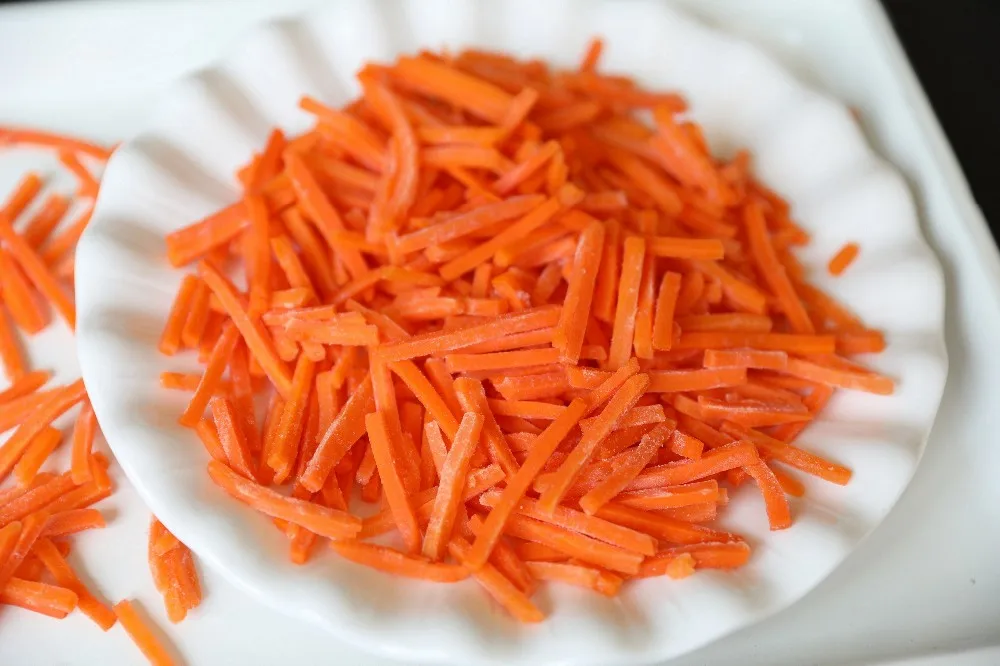 2020 新作物优质冷冻胡萝卜条来自中国,速冻胡萝卜条