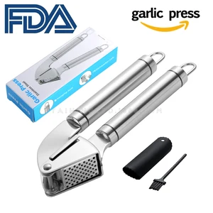 Image of 7.5'' Kitchen Stainless Steel garlic press and peeler set