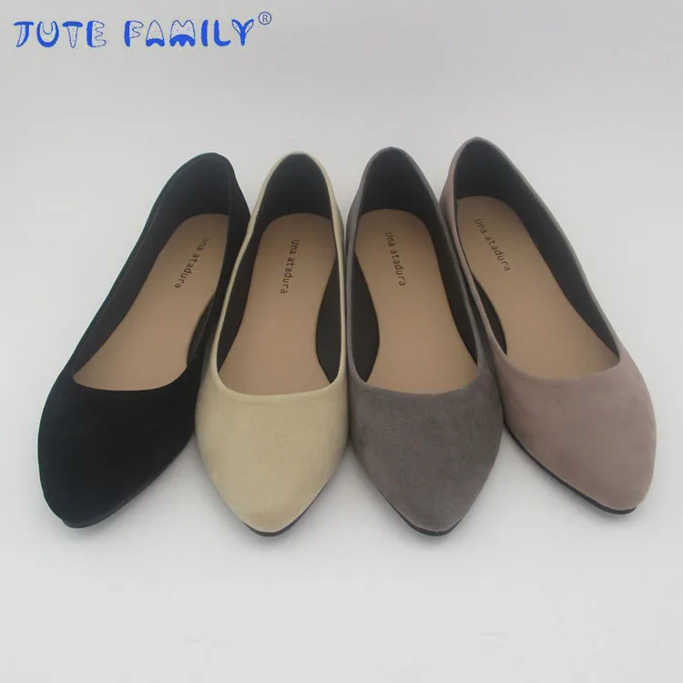 fashionable flat shoes