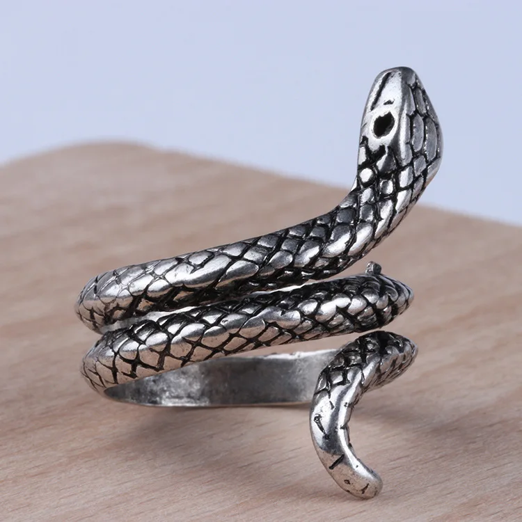 Gothic Punk Unisex Jewelry Novelty Snake Ring - Buy Vintage Silver ...