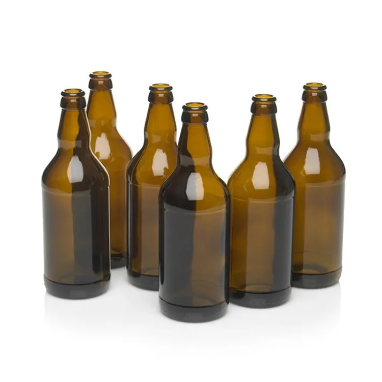 Сдать пивные. Пиво в стеклянных бутылках. Пустые пивные бутылки.