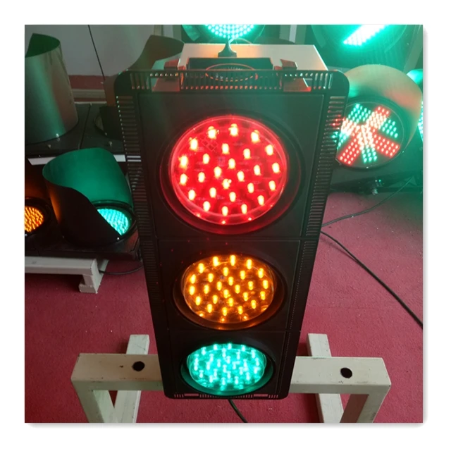 
100mm Novelty Traffic Light 