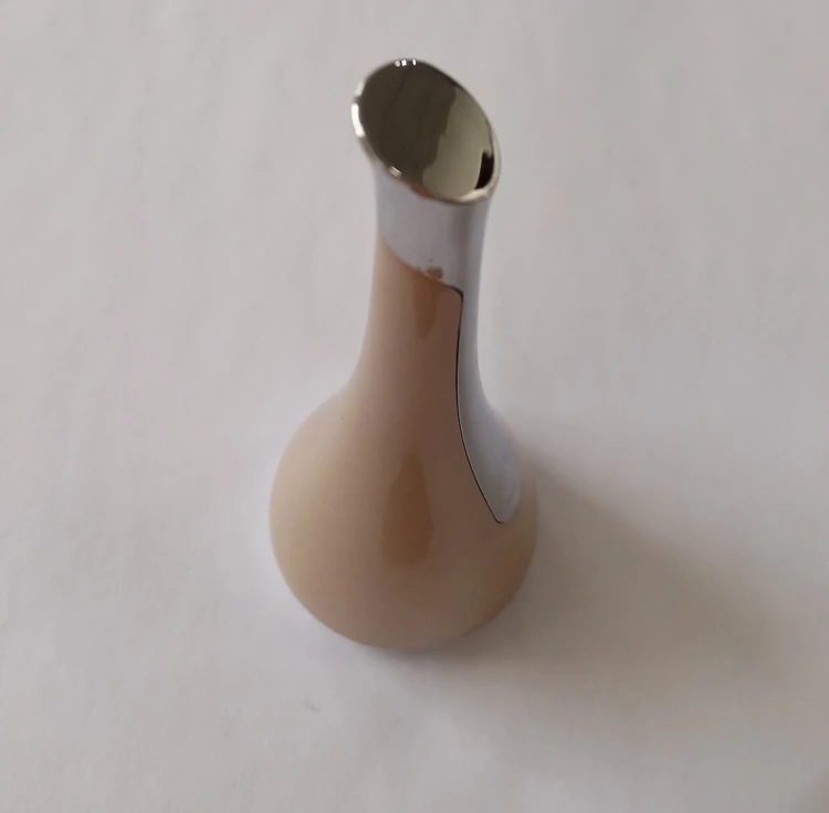 
Wireless skin care tools magnetic induction device eye face massager micro current vibration beauty equipment M-1408 