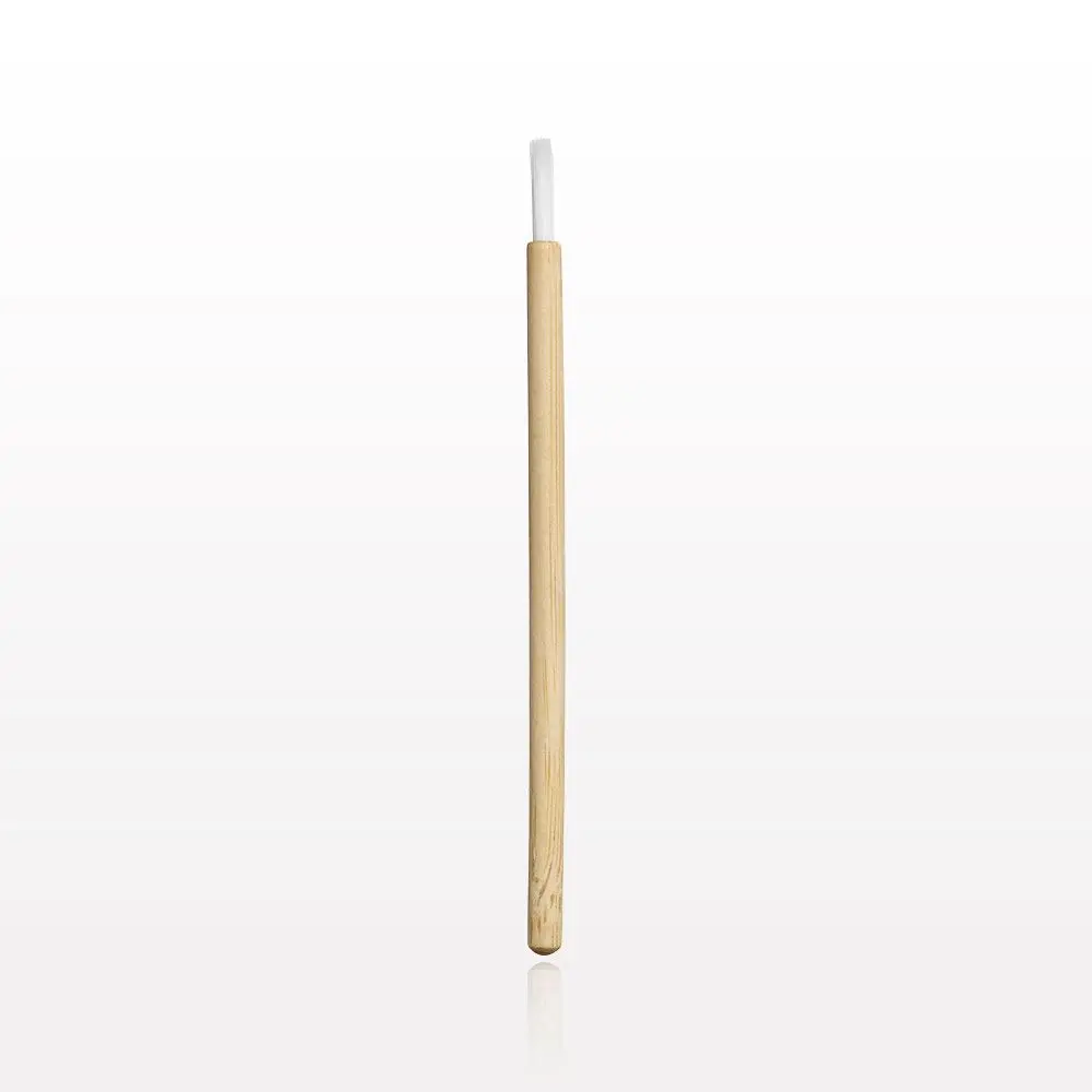 LIP applicator.jpg