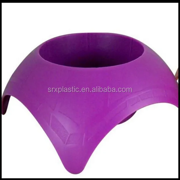 plastic beach cup holder (1).jpg