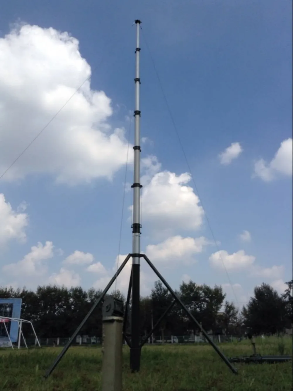 铝手动伸缩的家伙丝桅杆