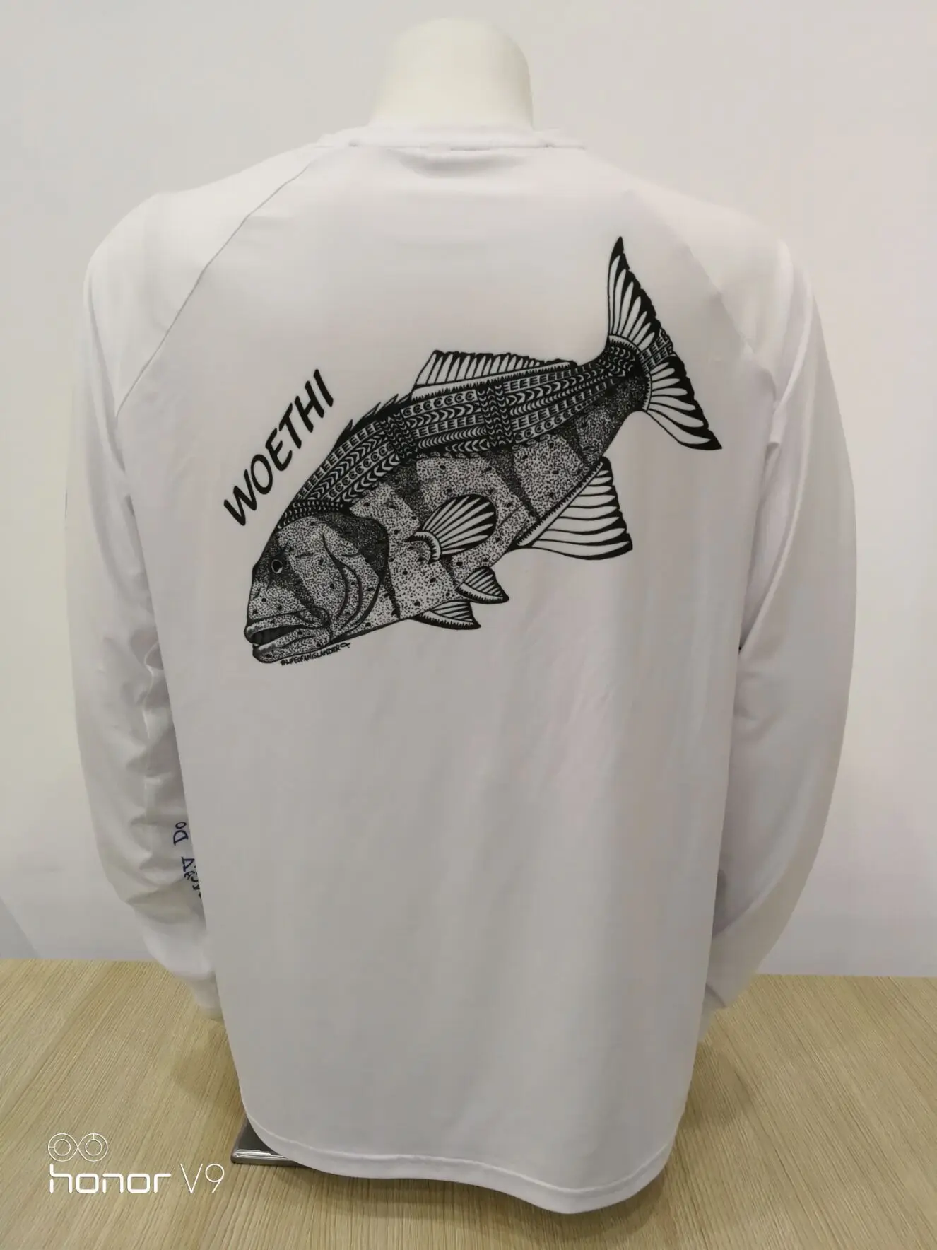White Custom Print Wholesale Blank Upf T Shirts Mens Raglan Long Sleeve
