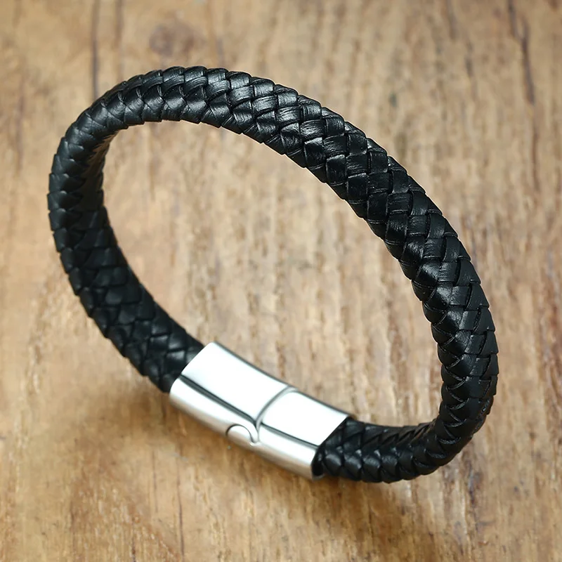 
Classic stainless steel bracelet black leather woven hand chain 