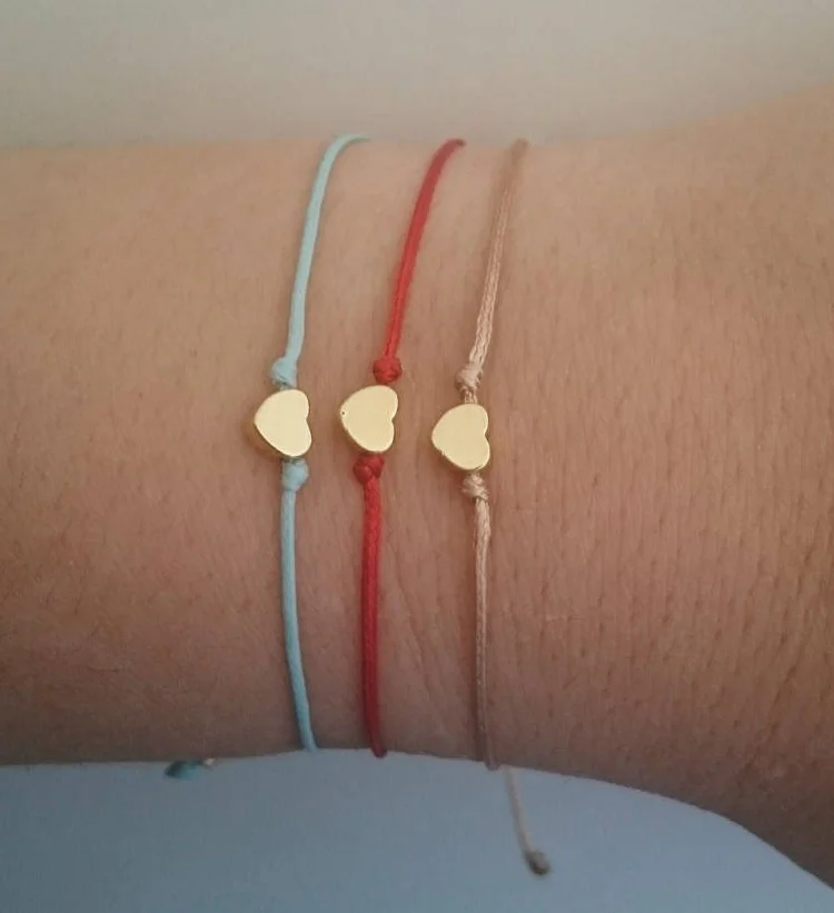 

Minimalist Tiny Thread Gold Heart String Friendship Bracelet, Green, red, grey