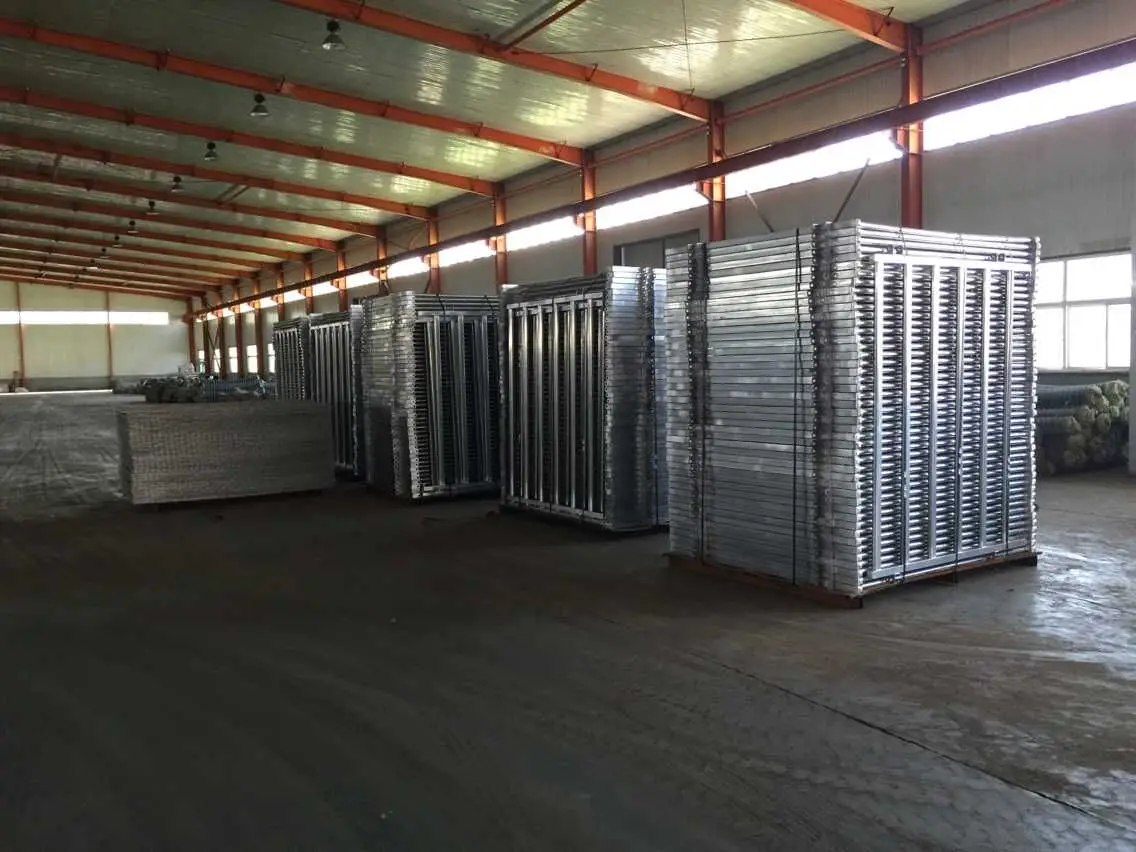 25 Panel+1 Gate Round Yard 17m Diameter Cattle Panels Fleet Farm Buy