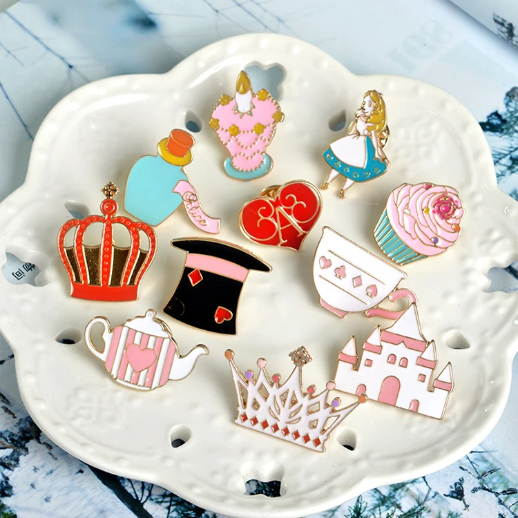 

Custom Lapel Pins For Clothing Accessories Colorful Badge Pin, Any color
