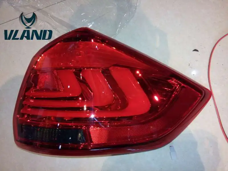 Vland factory car taillights for Ertiga R3 2012-2018 LED tail lights LED DRL plug and play