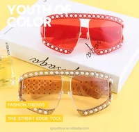 

2018 5719 new style rhinestone studded pearl diamond sunglasses fashion beautiful uv400 factory stock sunshades glasses